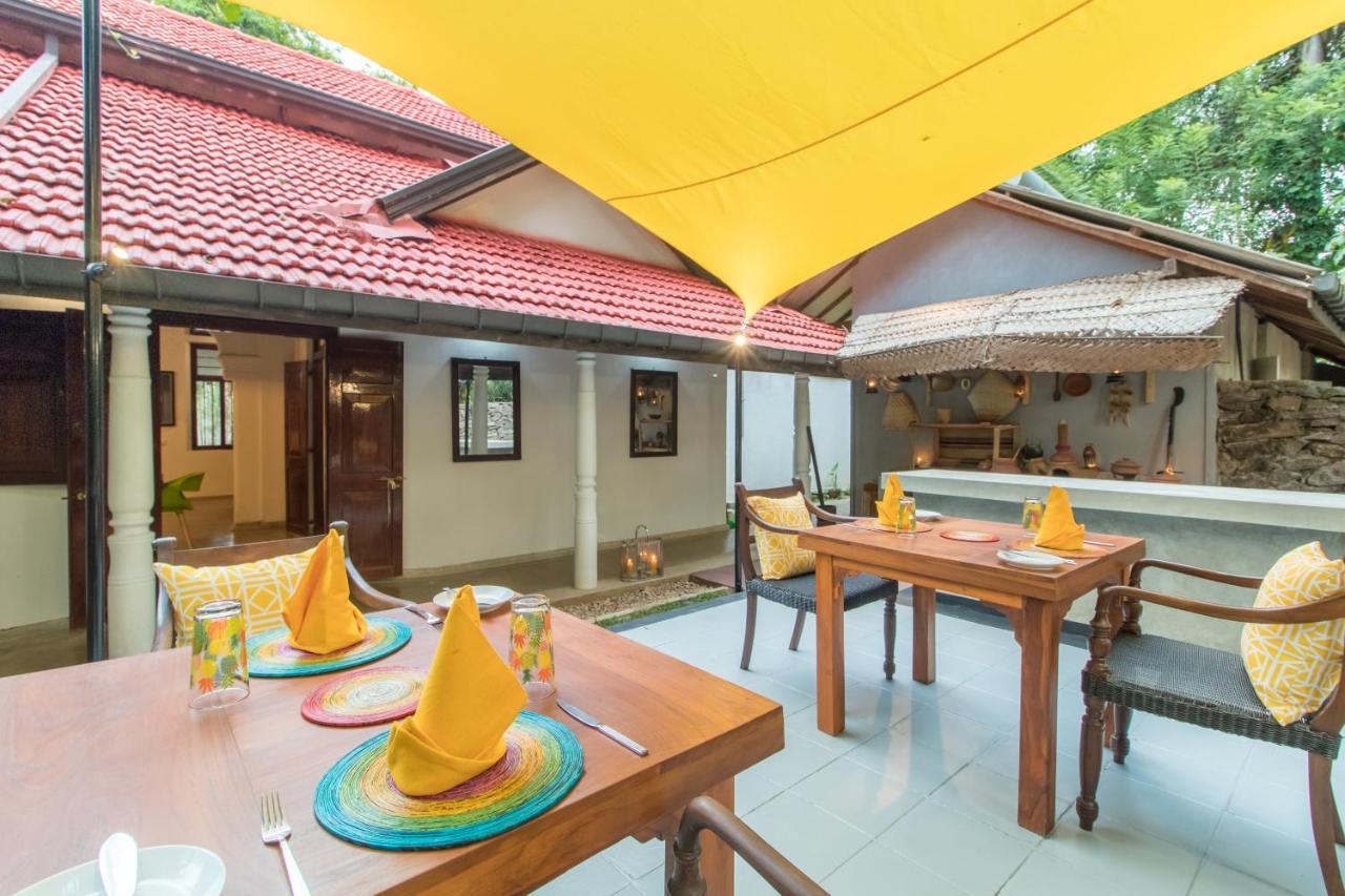 The Pineapple Villa Gampaha Eksteriør bilde